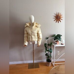 Alo Cream Puffer Jacket XS/S